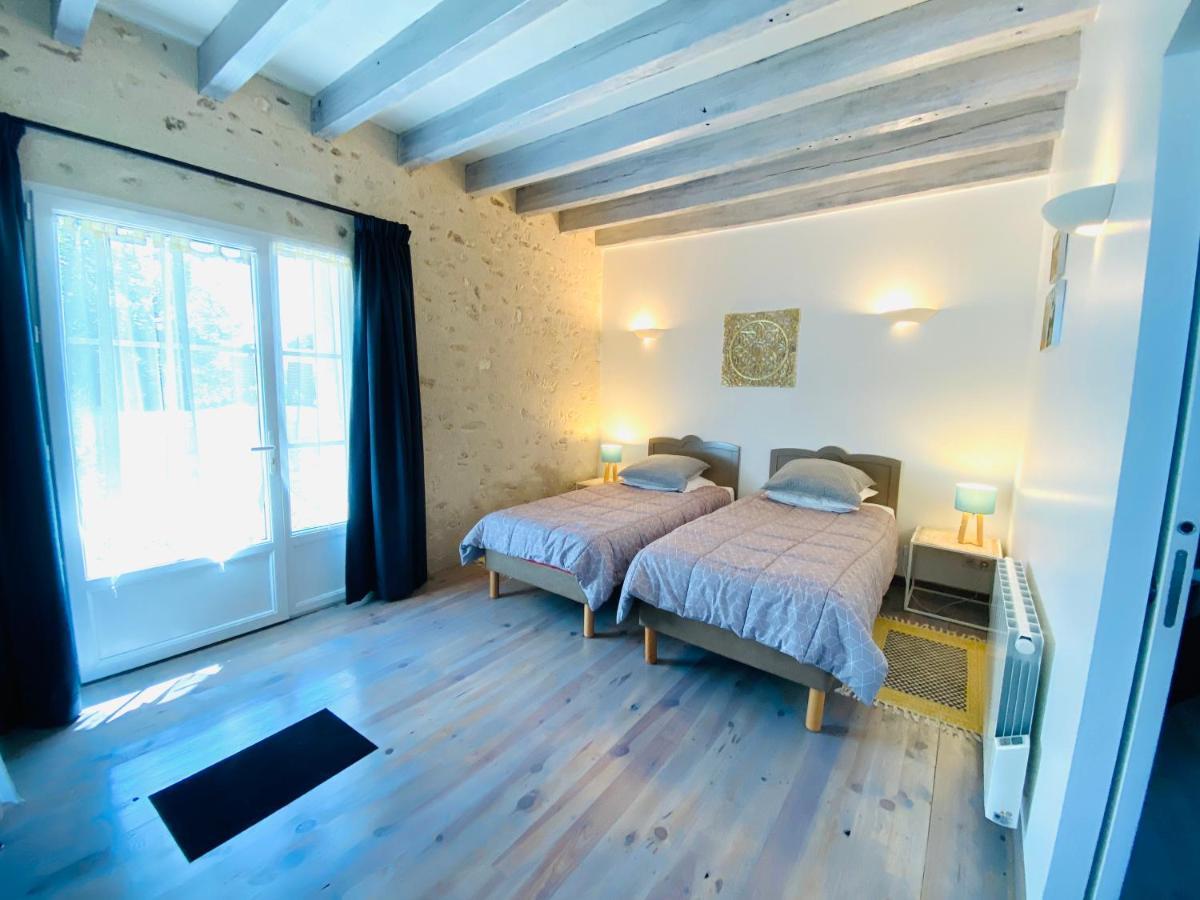 La Pillebourdiere Oisly Exterior foto